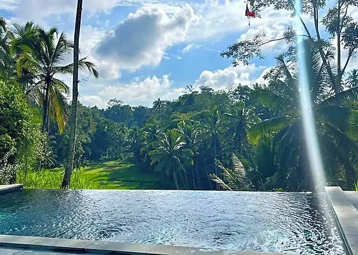 The Papas Villa